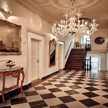 מלון Schloss Freudental אלנסבאך
